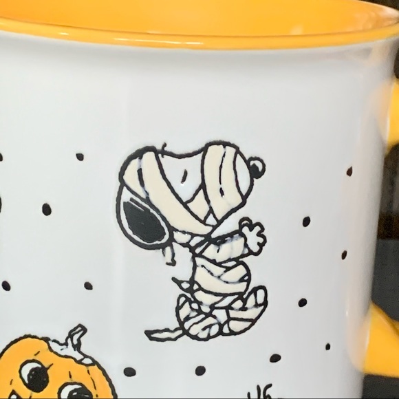 Peanuts Snoopy & Woodstock Halloween Mug - Mummies Jack O’ Lantern - Picture 3 of 11